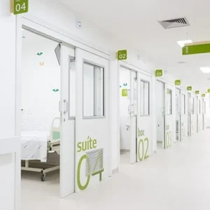 HOSPITALES Y CLINICAS